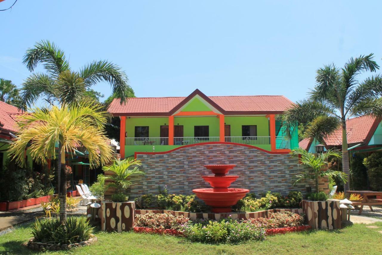 Green Park Tourist Inn Puerto Princesa Exterior photo