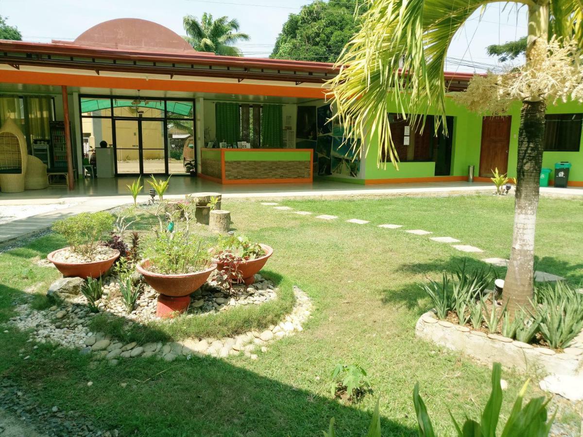 Green Park Tourist Inn Puerto Princesa Exterior photo