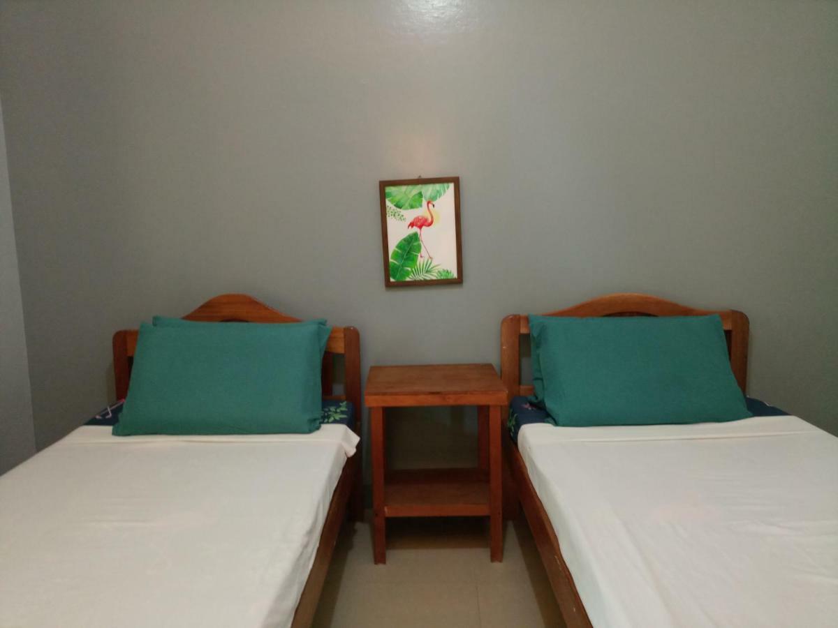 Green Park Tourist Inn Puerto Princesa Exterior photo