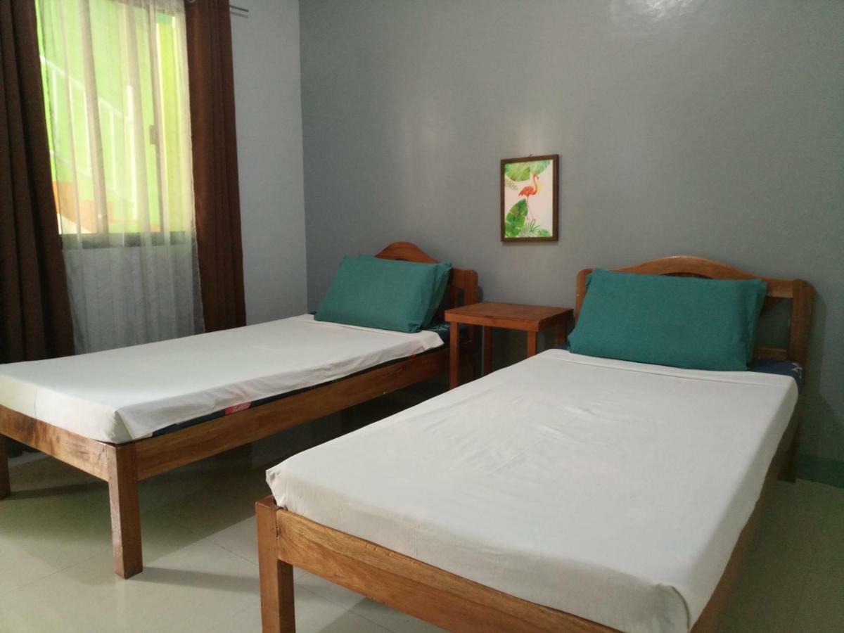 Green Park Tourist Inn Puerto Princesa Exterior photo