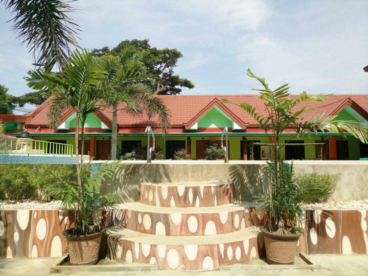 Green Park Tourist Inn Puerto Princesa Exterior photo