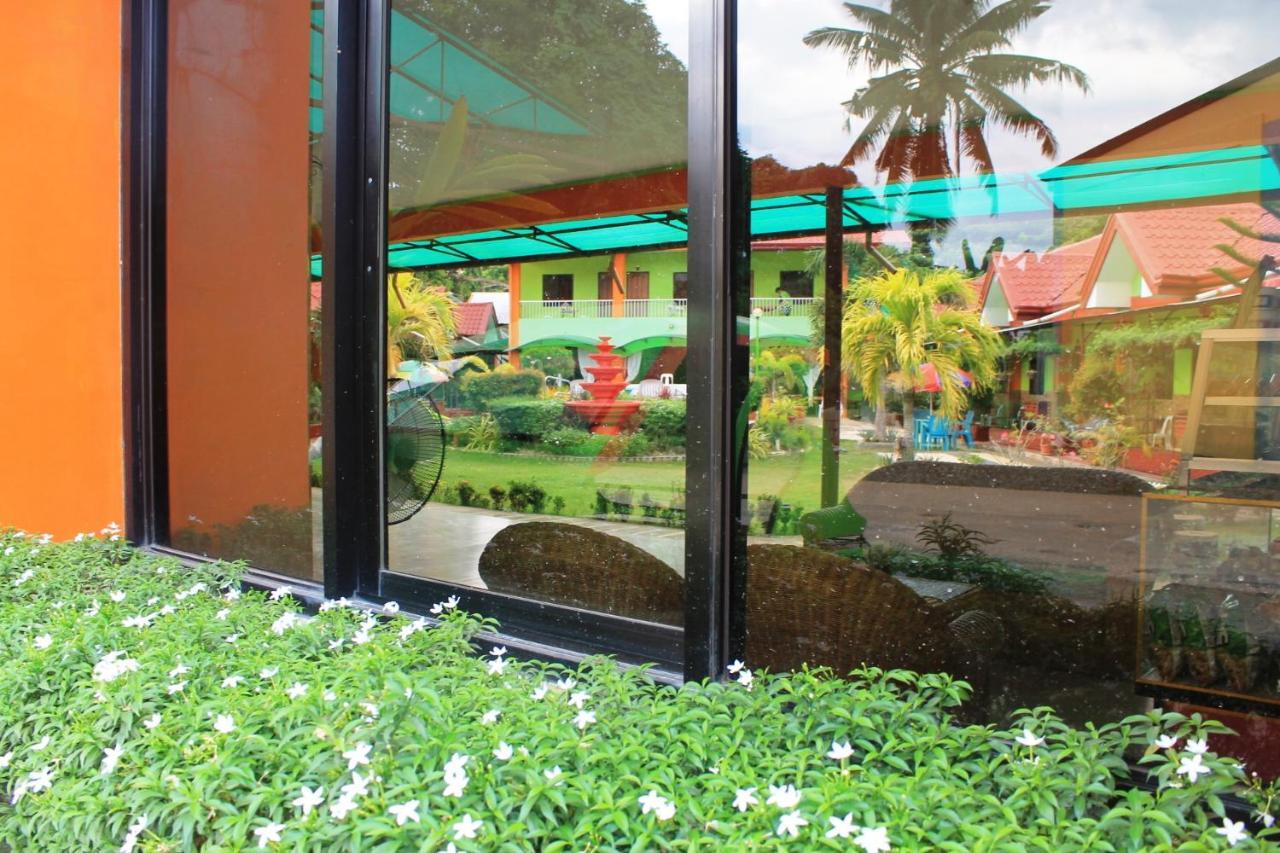Green Park Tourist Inn Puerto Princesa Exterior photo