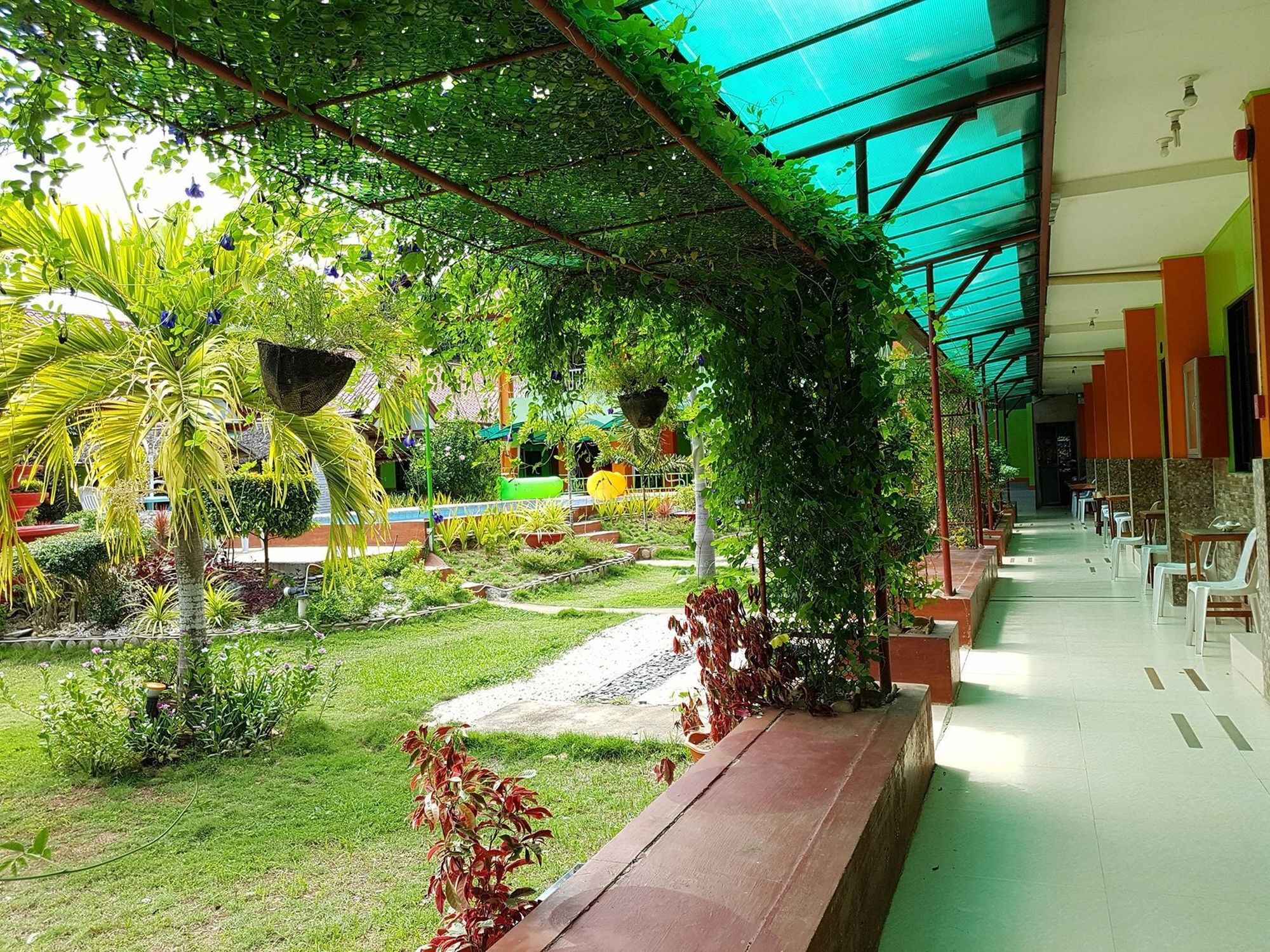 Green Park Tourist Inn Puerto Princesa Exterior photo